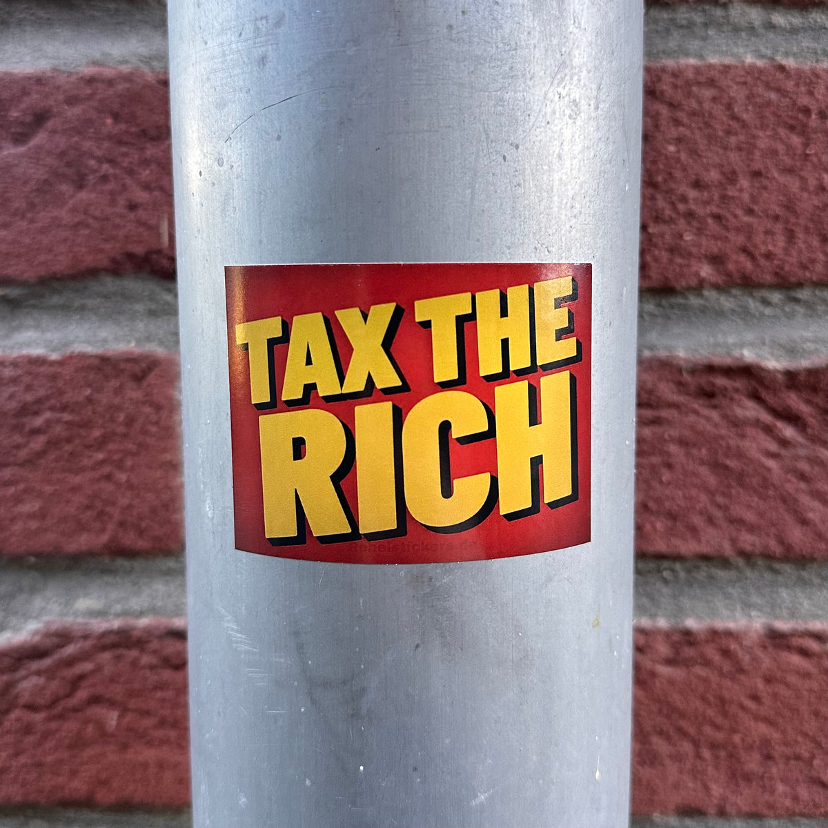 Sticker „Tax the Rich"